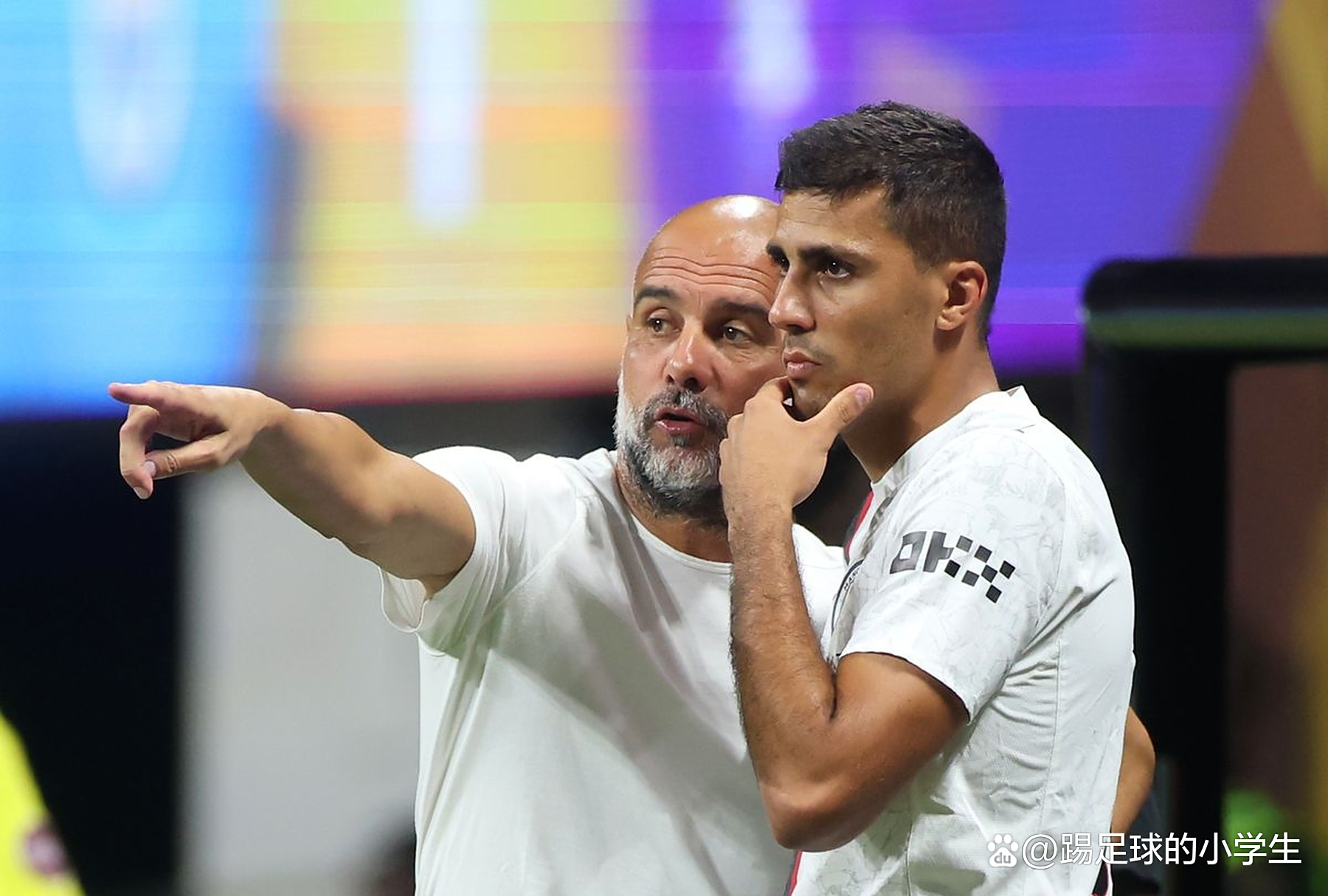 星空体育app下载赛后曼城备战CBA常规赛，更衣室发声细节曝光，话题不断，赛程密集仍需轮换的简单介绍